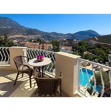 Sleeps 8 Pool Air Con Wifi Villa Kalkan